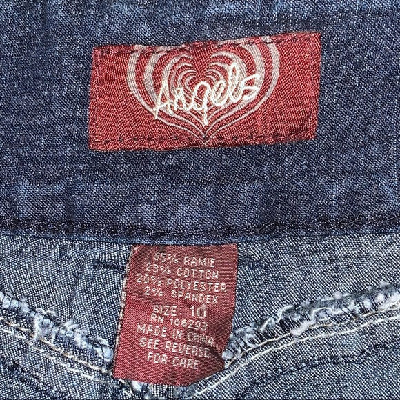 Angels Capris - Picture 8 of 9